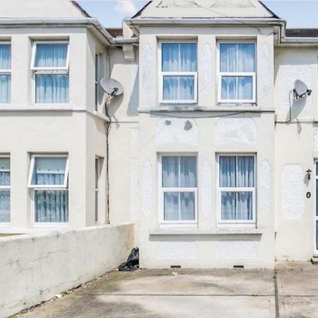 Grandeur Holiday Home, With Free Parking Clacton-on-Sea Luaran gambar